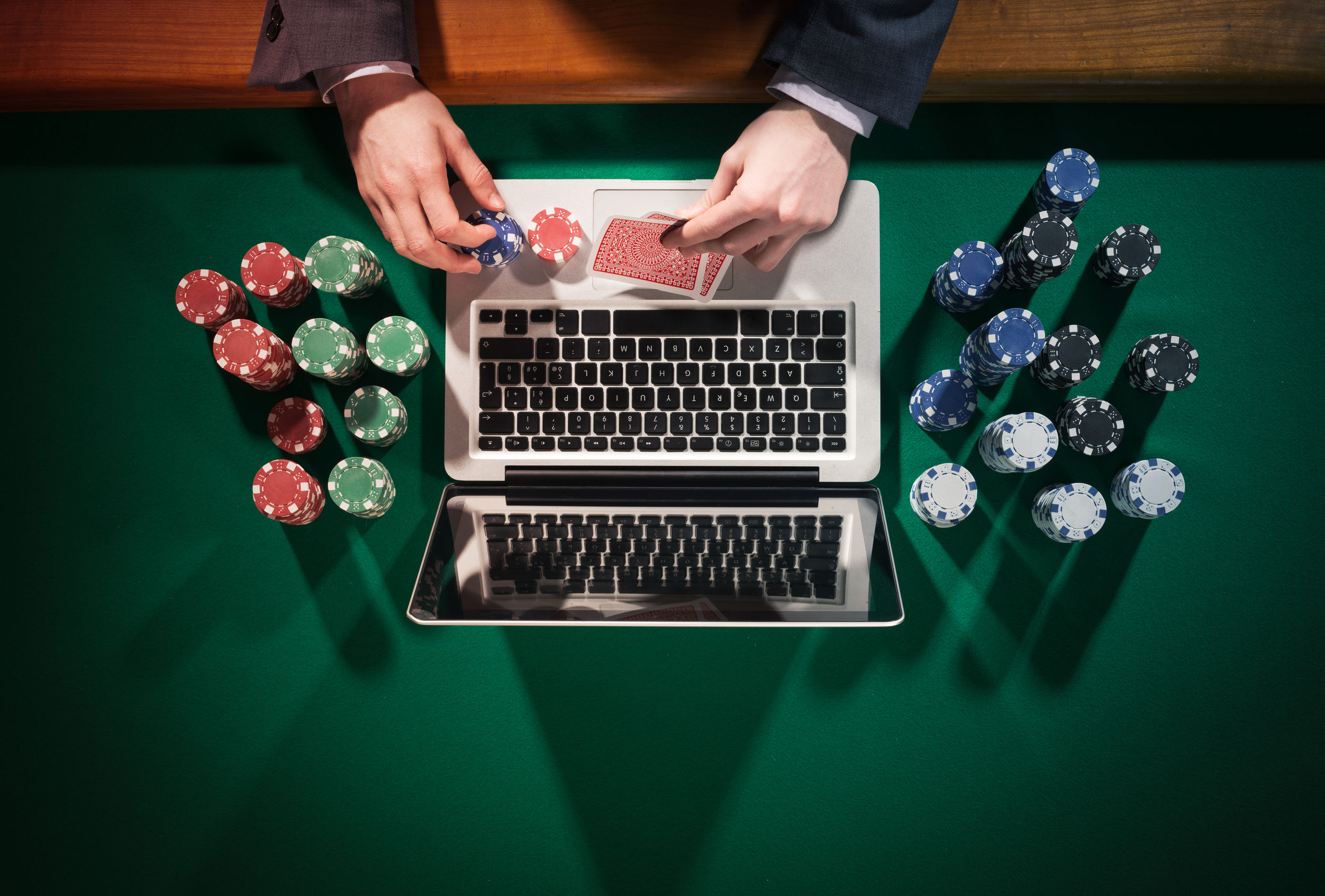 Cassinos descentralizados: a revolução do blockchain no mundo dos jogos online - 1